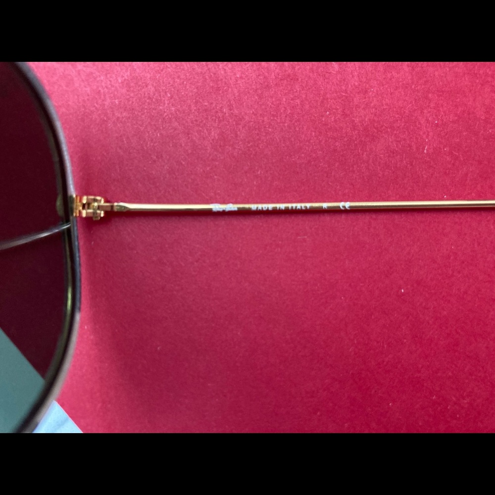 Ray-Ban Aviators - Picture 9 of 11